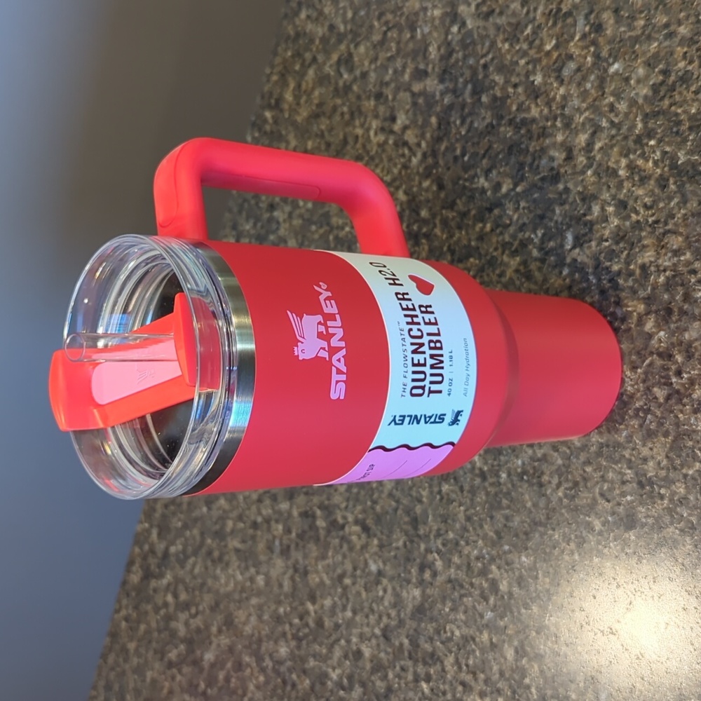 NEW! ♥️♥️ Stanley RED ♥️♥️ Valentine’s Day - Target Limited Edition 40oz